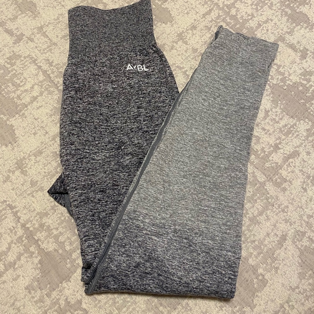 Pulse Ombré Seamless leggings *worn once*